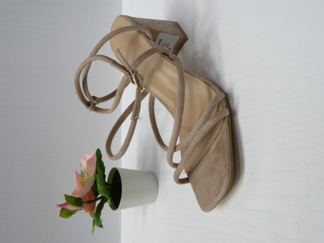 Czółenka damskie V7-86 BEIGE 36-41