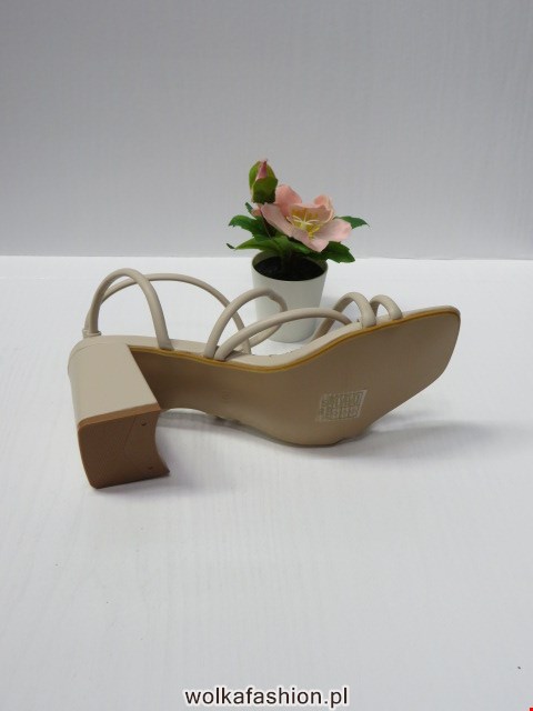 Czółenka damskie V7-66 BEIGE 36-41 2
