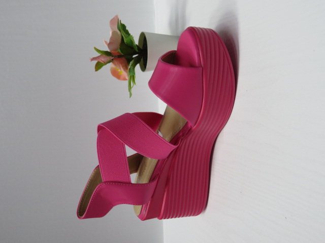 Sandały damskie B-9052 FUCHSIA 36-41 1
