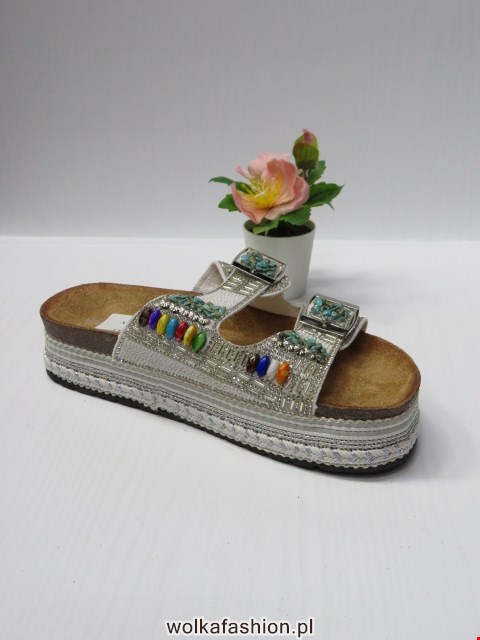 Klapki Damskie X-19 WHITE 36-41 1