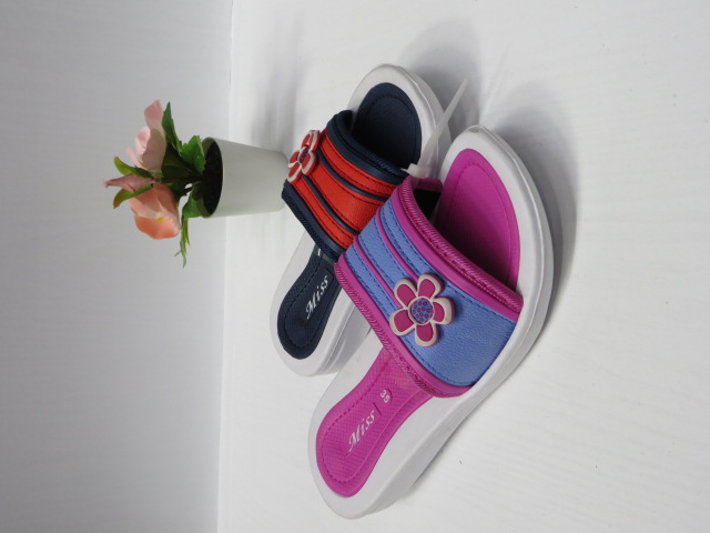 Kapcie Dziecięce HC617-6 WHITE-FUXIA/WHITE-BLACK/WHITE-NAVY/WHITE-BLUE 30-35 1