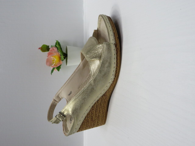 Czółenka damskie 7AA227 GOLD 36-41