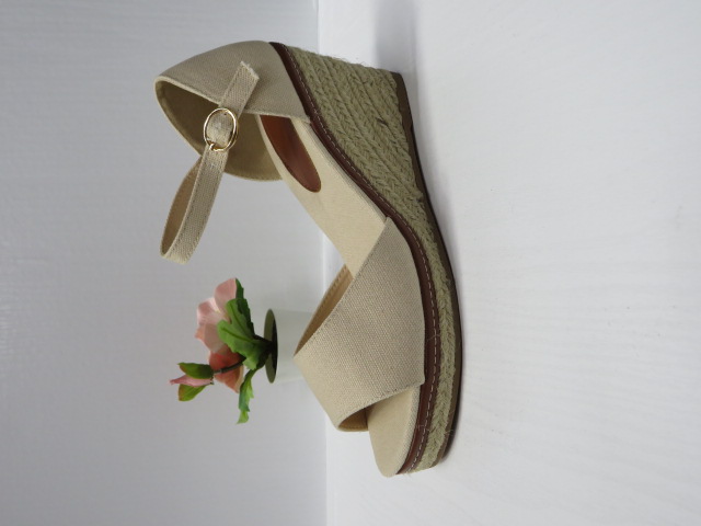 Czółenka damskie LE-557 BEIGE 36-41