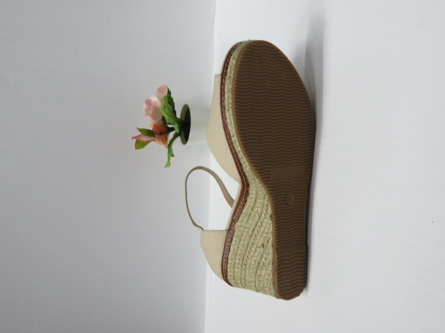 Czółenka damskie LE-557 BEIGE 36-41 2