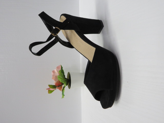 Czółenka damskie LE-555 BLACK 36-41