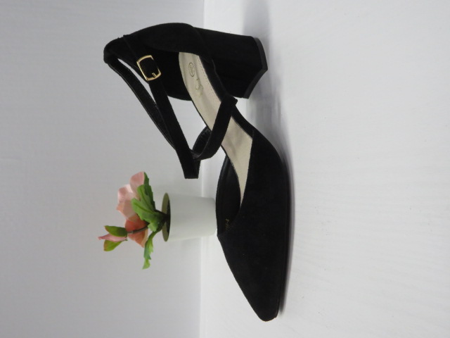 Czółenka damskie LE-556 BLACK 36-41