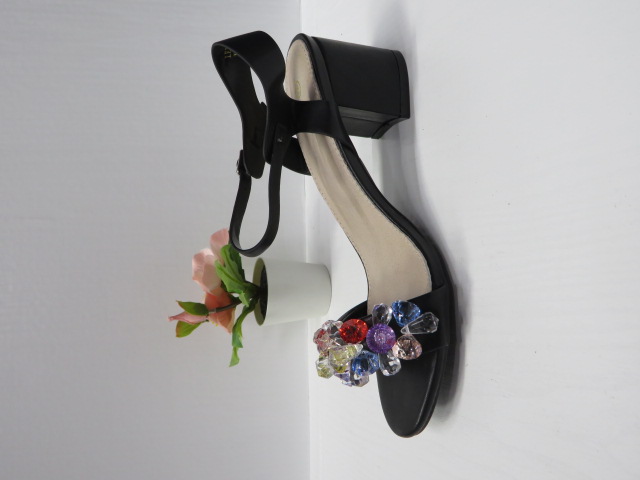 Czółenka damskie LE-567 BLACK 36-41 1