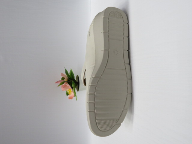 Półbuty Damskie 8802-2 JEDEN 37-42 2