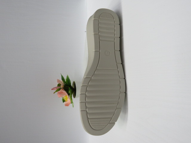 Półbuty Damskie 8802-3 JEDEN 37-42 2