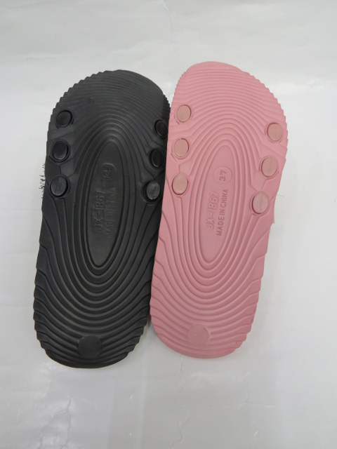 Klapki damskie E68-58B 36-41 2