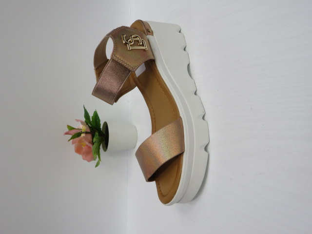 Sandały damskie 0-41 CHAM 36-41