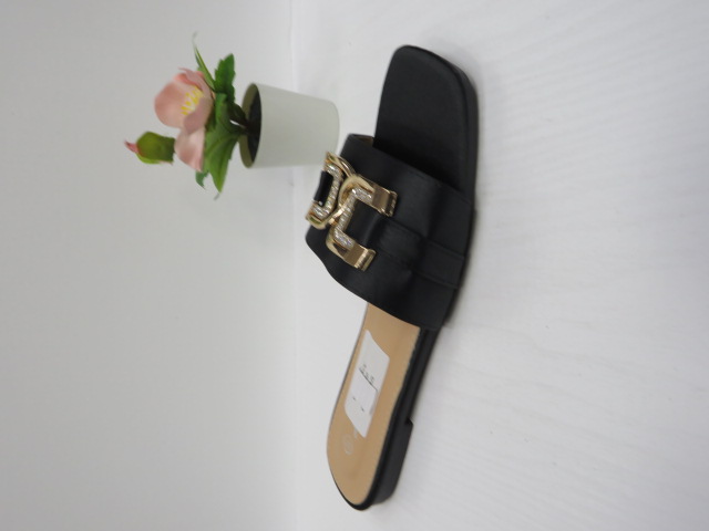 Klapki Damskie YU213 BLACK 36-41