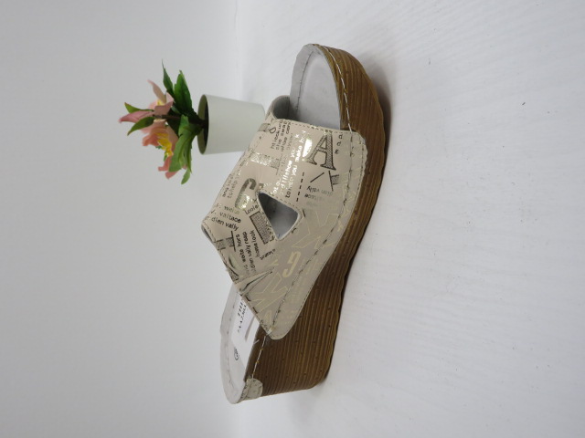 Klapki Damskie 7AA2303 GOLD 36-41 1