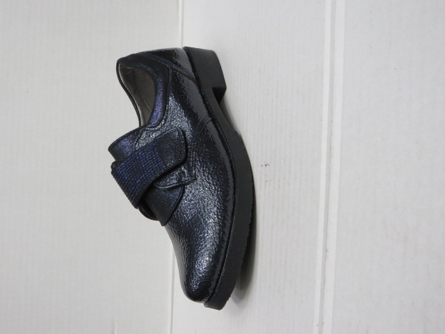 Półbuty Dziecięce T59-62E JEDEN 33-38