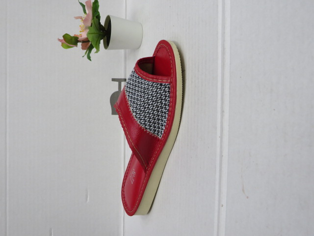 Klapki Damskie 21B00 JEDEN 36-41