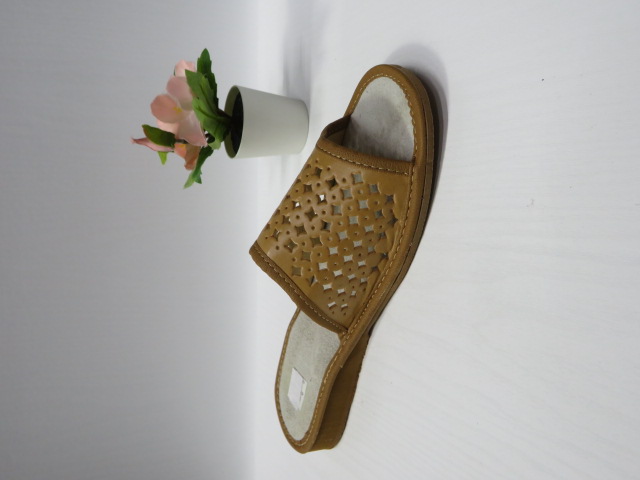 Kapcie Damskie D-22K JEDEN 36-41 1