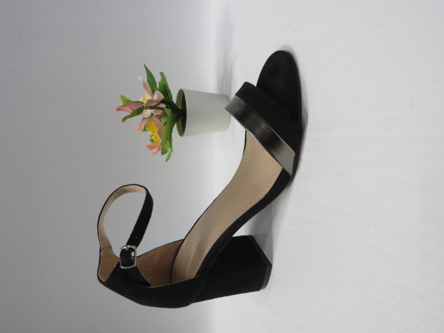 Czółenka damskie QL-110 BLACK 36-41