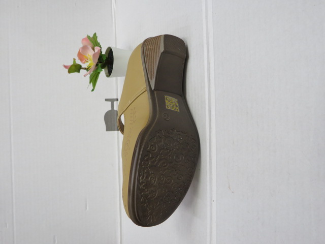 Półbuty Damskie DL1158 CAMEL 36-42 2