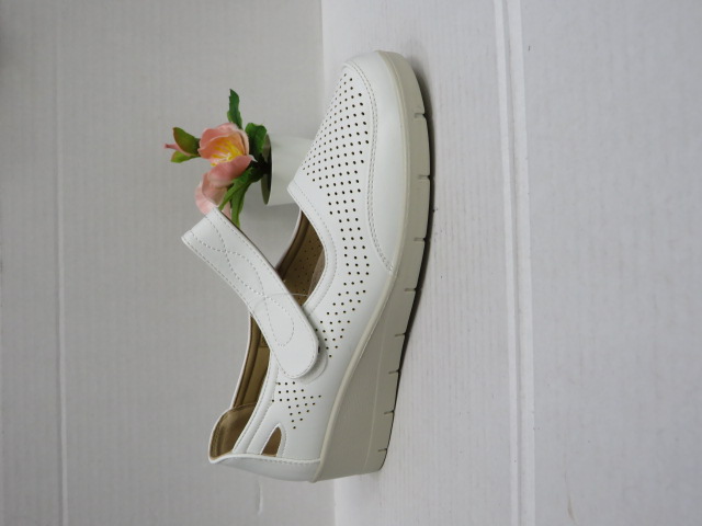 Półbuty Damskie 8805-3 JEDEN 37-42