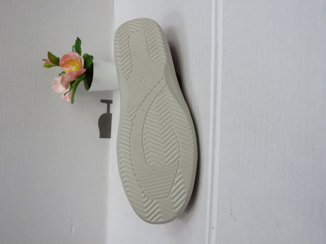 Półbuty Damskie 8803-5 JEDEN 37-42 2