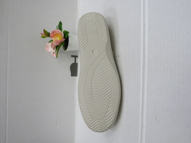 Półbuty Damskie 8803-2 JEDEN 37-42 2