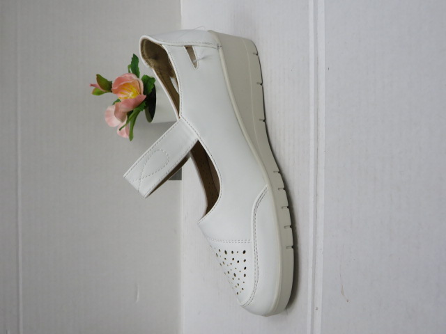 Półbuty Damskie 8802-3 JEDEN 37-42 1