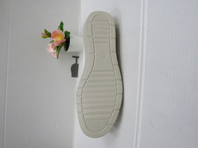 Półbuty Damskie 8802-3 JEDEN 37-42 2