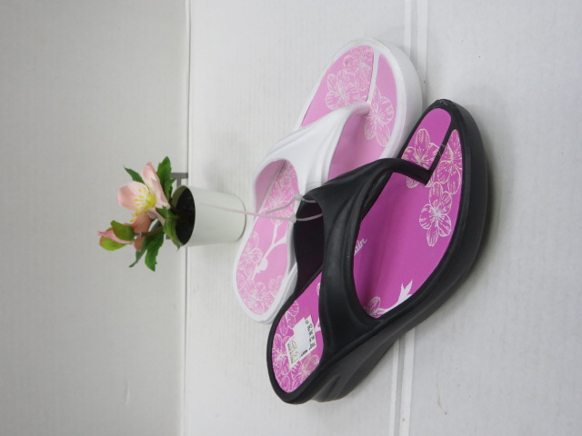 Klapki Damskie T025 BLACK/FIXI/WHITE 36-41 1