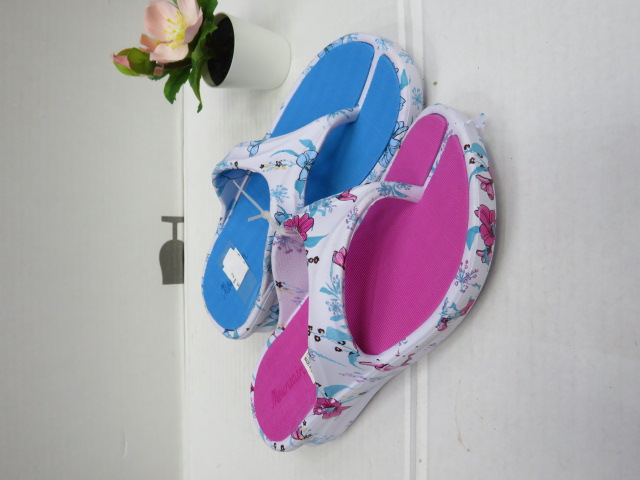 Klapki Damskie T026 SKYBLUE/FUX/PINK 36-41 1