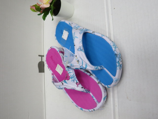 Klapki Damskie T026 SKYBLUE/FUX/PINK 36-41 2