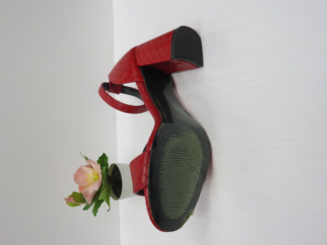 Czółenka damskie P1420-4 JEDEN 36-41 2