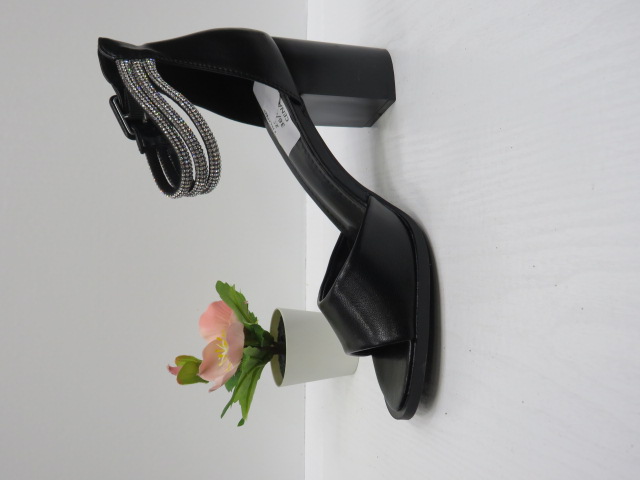 Czółenka damskie 2556-4 JEDEN 36-41 1