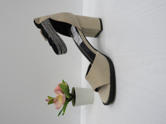 Czółenka damskie 2556-2 JEDEN 36-41 1