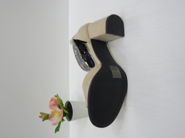 Czółenka damskie 2556-2 JEDEN 36-41 2