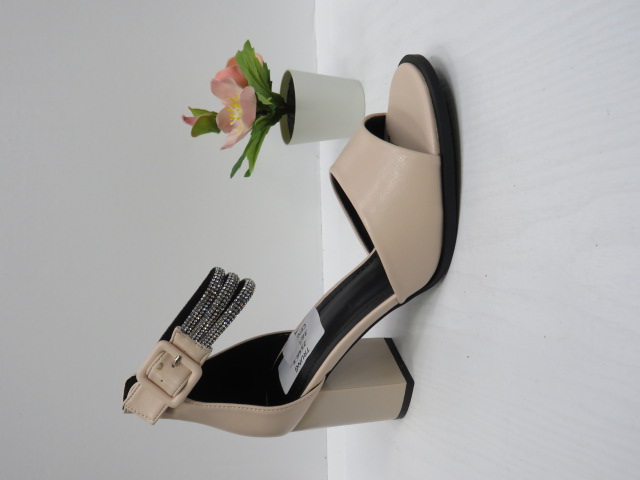 Czółenka damskie 2556-5 JEDEN 36-41