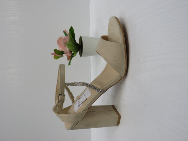 Czółenka damskie 2552-4 JEDEN 36-41