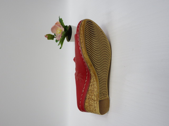 Czółenka damskie C9909-6 RED 36-41 2