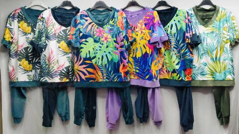 Komplet damskie 8067 Mix kolor Standard (towar polskie)