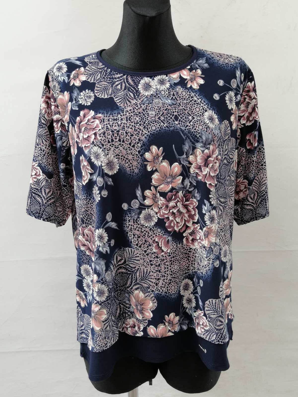 Bluzka damska 7325 1 kolor 48-54 (TOWAR POLSKIE ) 1