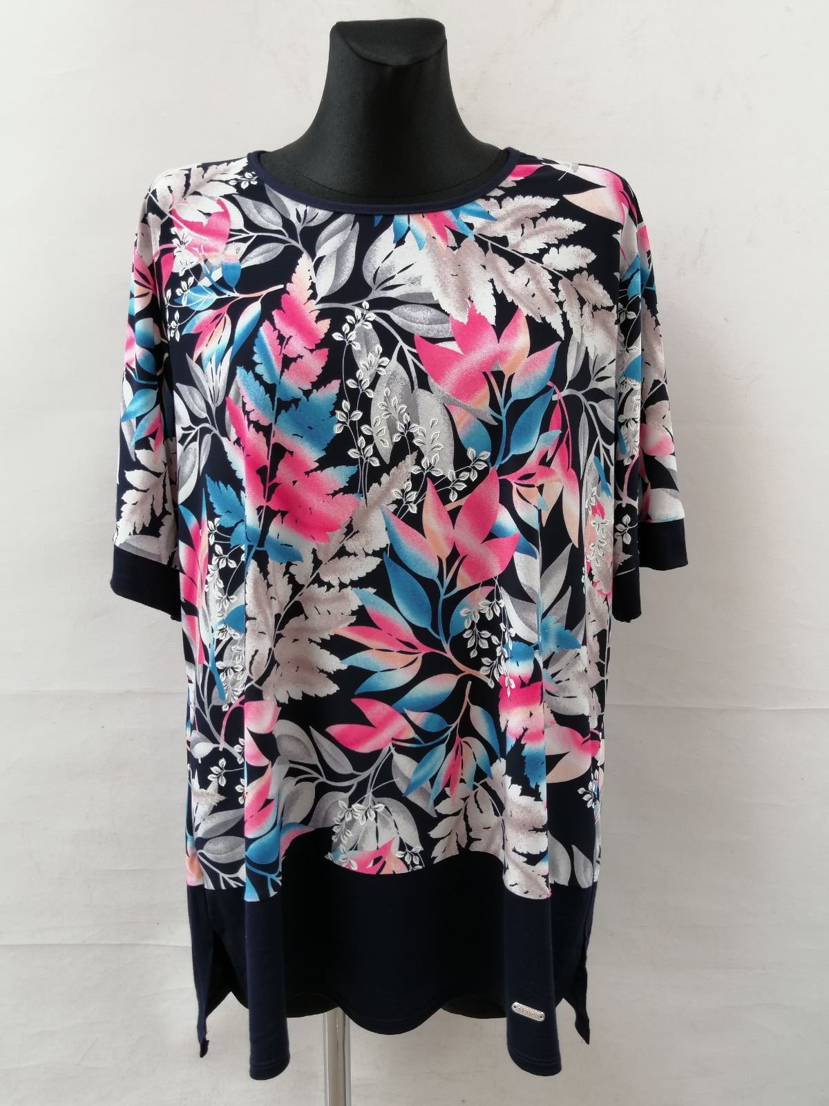 Bluzka damska 7341 1 kolor 54-60 (TOWAR POLSKIE ) 1