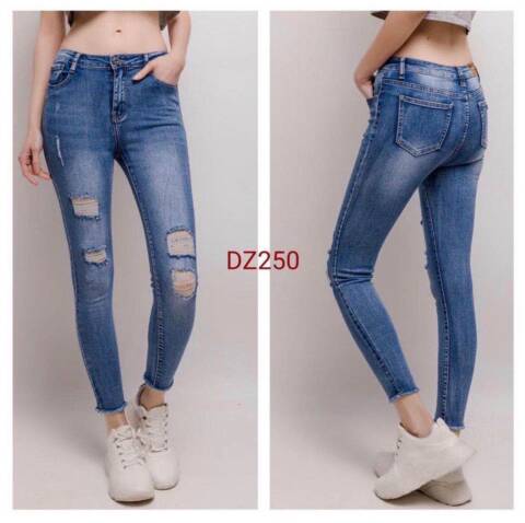 Jeansy damskie DZ250 1 kolor 34-42 1