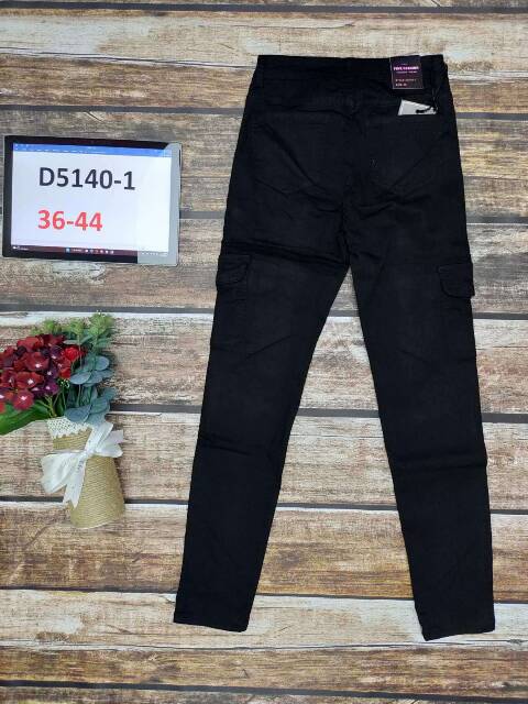 Jeansy damskie D5140-1 1 kolor 36-44 1