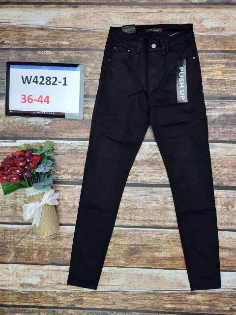 Jeansy damskie W4282-1 1 kolor 36-44