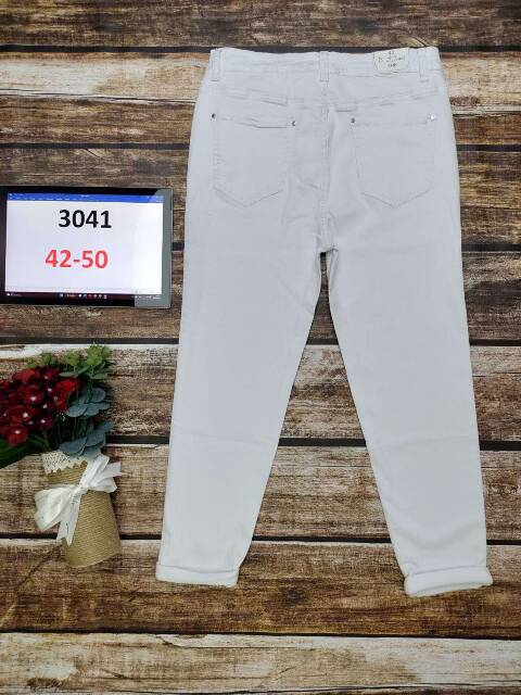 Jeansy damskie 3041 1 kolor 42-50 1
