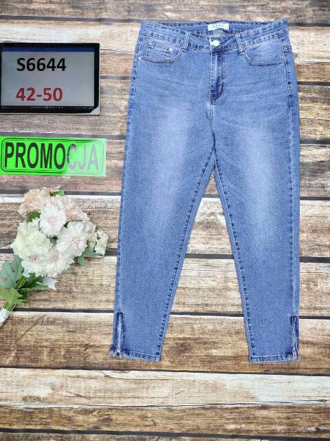 Jeansy damskie S6644 1 kolor 42-50