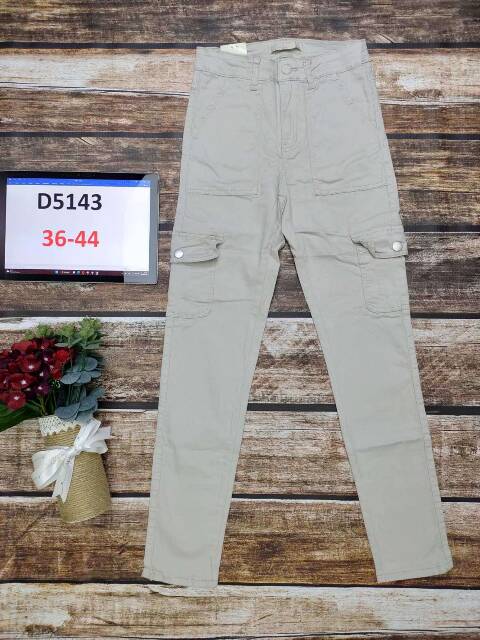 Jeansy damskie D5143 1 kolor 36-44 1