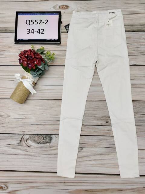 Jeansy damskie Q552-2 1 kolor 34-42 1