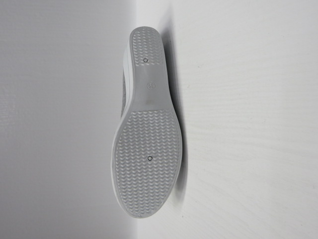 Półbuty Damskie 11083-2 JEDEN 36-41 2