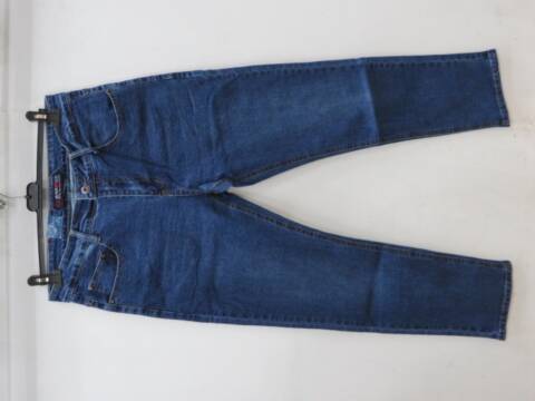 Jeansy męskie A35 1 kolor 31-40 1