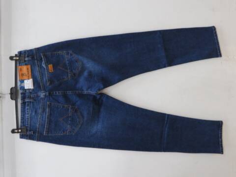Jeansy męskie A34 1 kolor 30-38 2